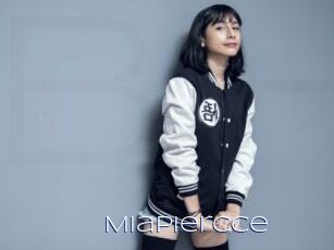 MiaPiercce