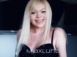 MiaXLuna