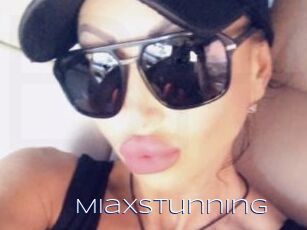 MiaXStunning