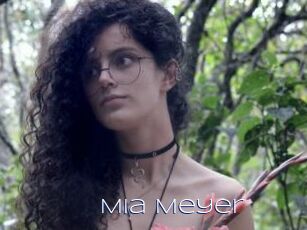 Mia_Meyer