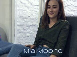 Mia_Moone