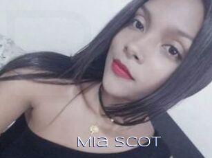 Mia_scot