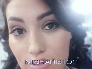 MiahAniston