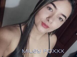 Miley_Foxxx