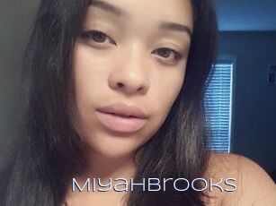 Miyah_Brooks