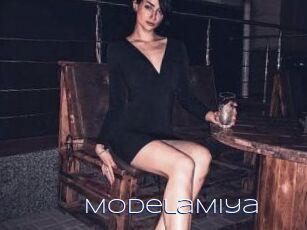 ModelaMiya