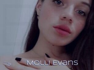 Molli_Evans