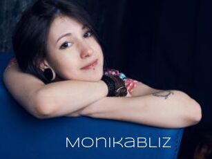 MonikaBLIZ