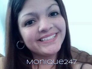 Monique247