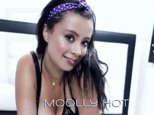 Moolly_Hot