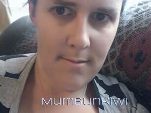 Mum_bun_kiwi