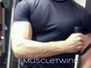 MuscleTwink