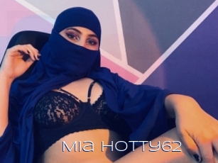 Mia_hotty62