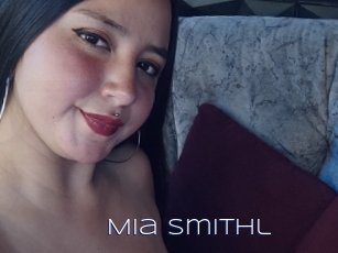 Mia_smithl