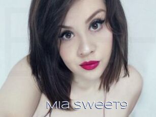 mia_sweet9 Blue Hot