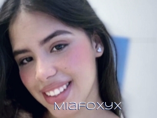 Miafoxyx