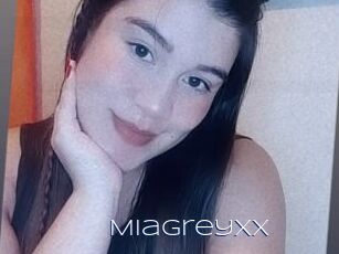 Miagreyxx