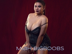 miah_bigboobs Blue Hot