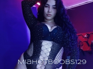 Miahotboobs129