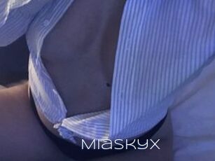 MiaskyX