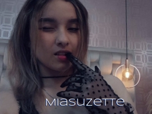Miasuzette