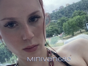 Minivan680