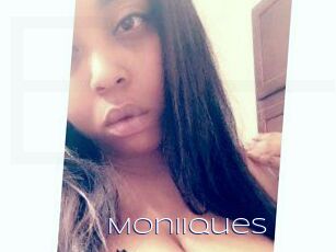 MoniiqueS