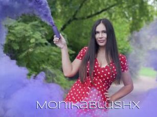 Monikablushx