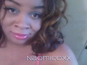 Naomi_Coxx