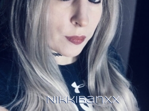 NikkiBanxx