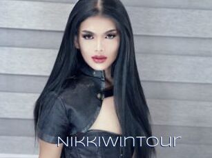 NikkiWintour