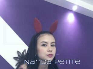 Nanda_petite