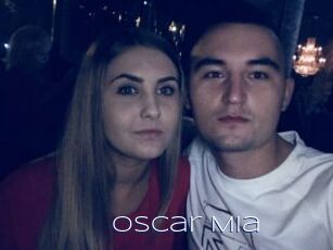 Oscar_Mia Blue Hot