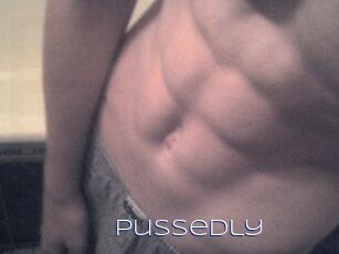 Pussedly