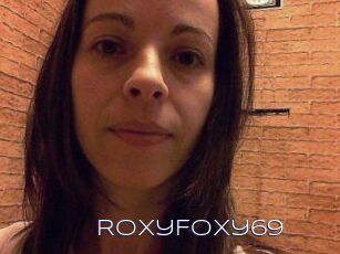 RoxyFoxy_69