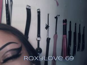 RoxyLove_69