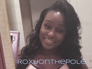 RoxyOnThePole