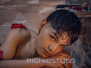 Richiestuds
