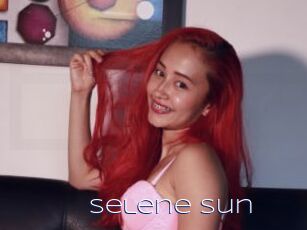 Selene_Sun