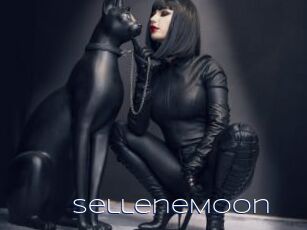 SelleneMoon
