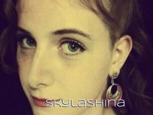 Skyla_Shina