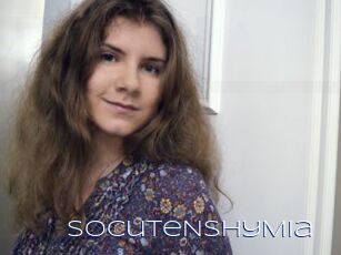 SoCuteNshyMia