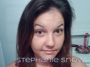 Stephanie_Snow