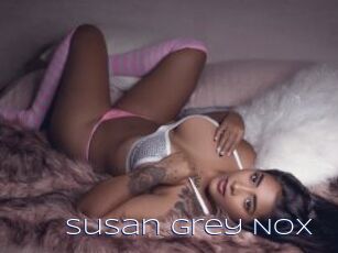 Susan_Grey_Nox