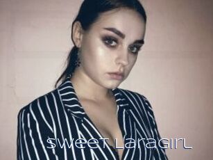 Sweet_LaraGirl