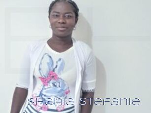 Shania_stefanie