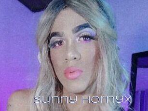 Sunny_hornyx