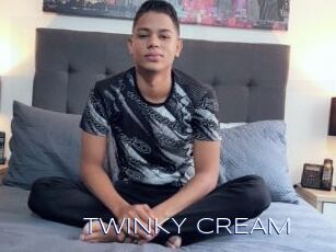 TWINKY_CREAM Blue Hot