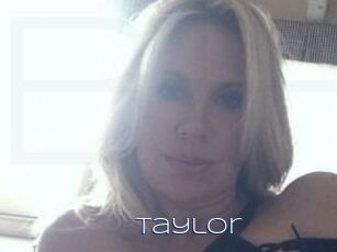 _Taylor Blue Hot