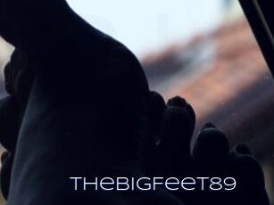 TheBigFeet89 Blue Hot